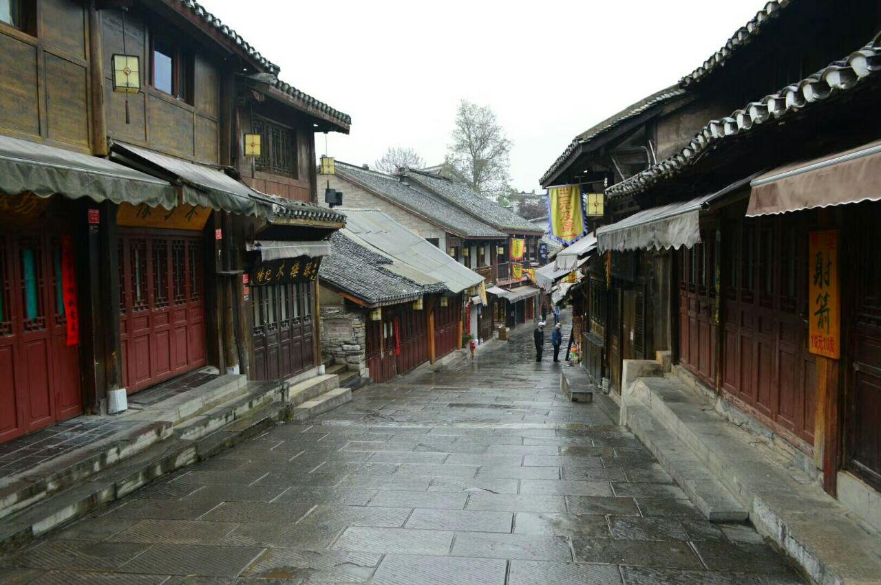 孩子学习非常努力，但很容易钻牛角尖，导致分数较低，该如何调整呢？